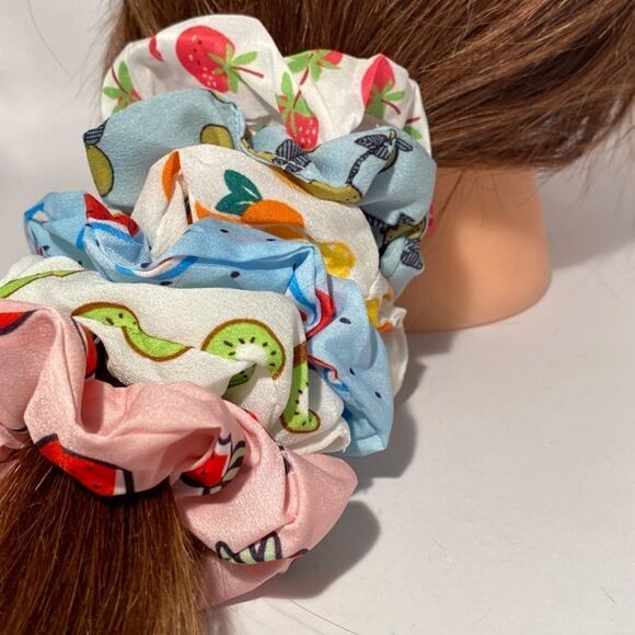1397 Set of 6 Lightweight Summer Print Scrunchie NWT - Picture 2 of 9